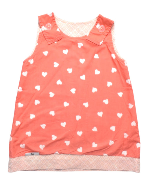A Pink Sleeveless Dresses from Maison Q in size 2T for girl. (Front View)