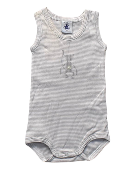 A Grey Sleeveless Bodysuits from Petit Bateau in size 0-3M for boy. (Front View)
