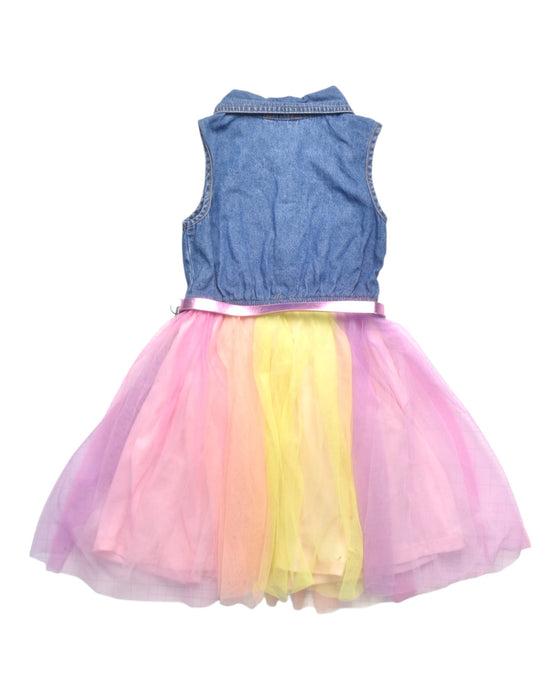 A Multicolour Sleeveless Dresses from Zunie in size 4T for girl. (Back View)