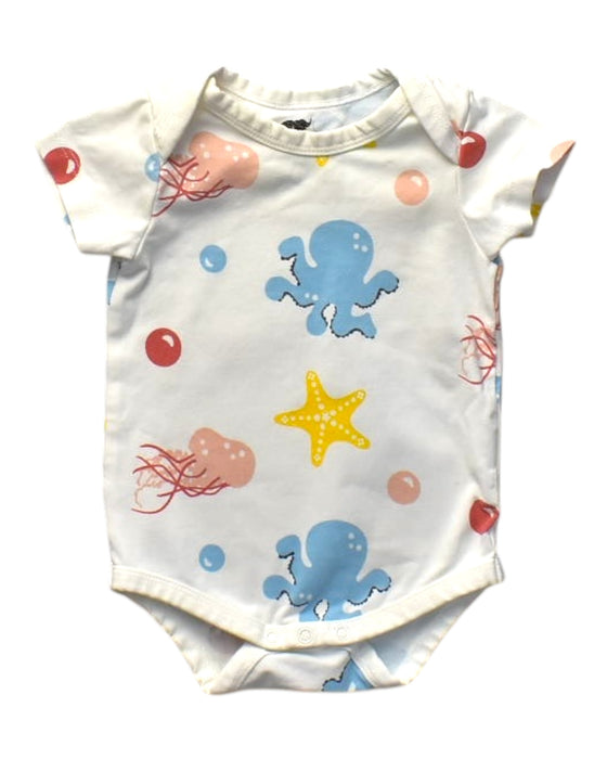 A Multicolour Short Sleeve Bodysuits from Monica + Andy in size 3-6M for boy. (Front View)