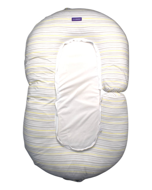 A White Maternity Support from ClevaMama in size O/S for maternity. (Front View)