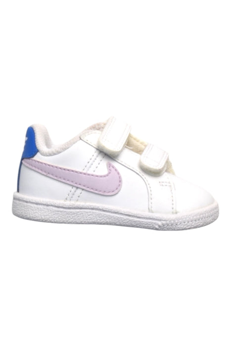A White Sneakers from Nike in size 6-12M for girl. (Front View)