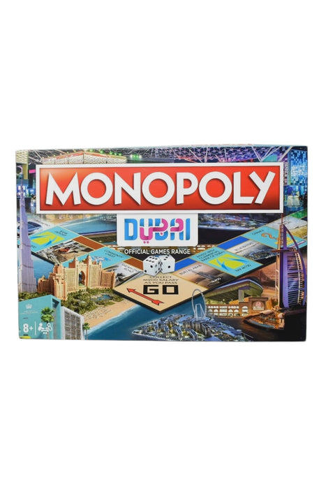 A  Board Games & Puzzles from Hasbro in size 8Y for boy. (Front View)