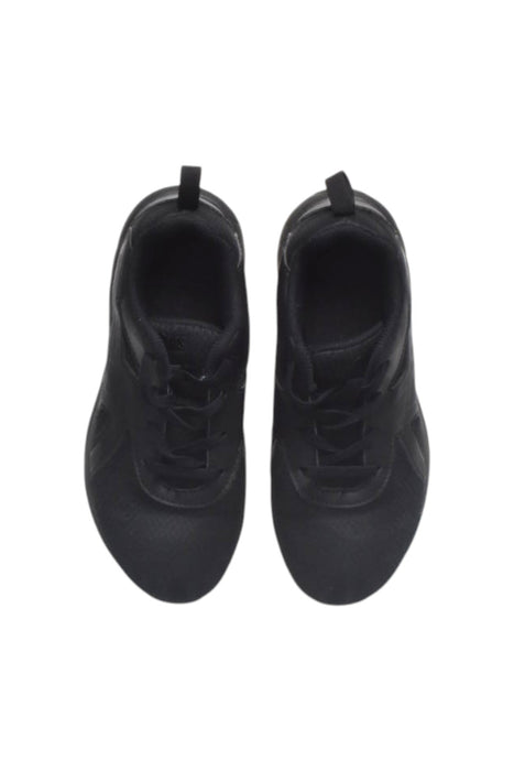 A Black Sneakers from ASICS in size 7Y for boy. (Back View)