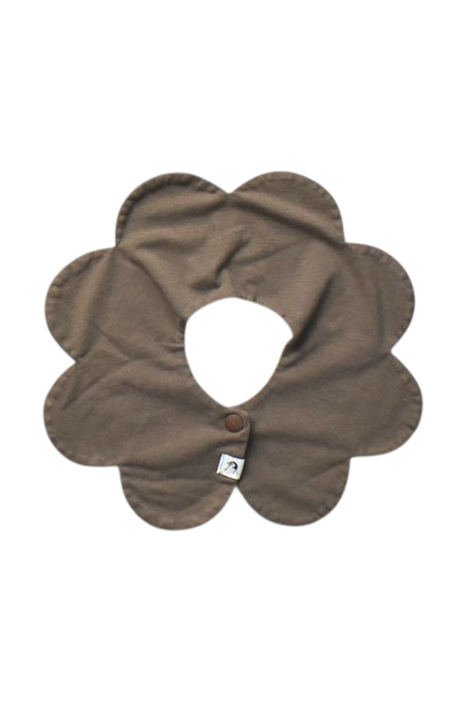 A Brown Bibs from Konny in size O/S for girl. (Front View)