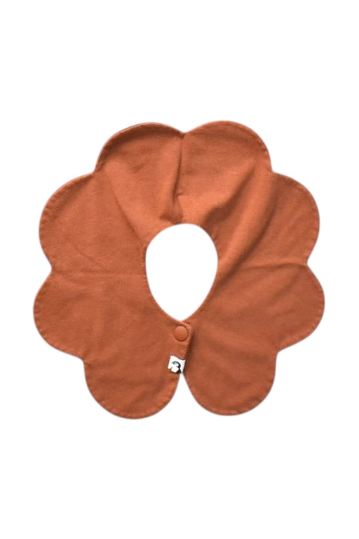 A Brown Bibs from Konny in size O/S for girl. (Front View)