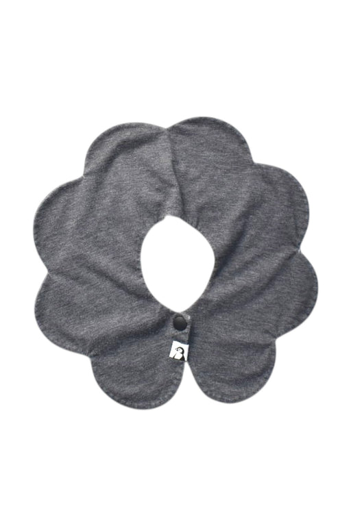 A Grey Bibs from Konny in size O/S for girl. (Front View)