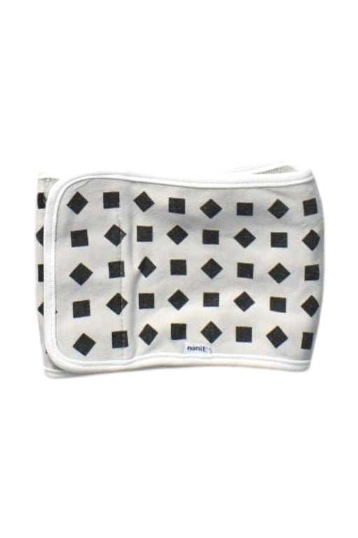 A White Other Accessories from Nanit in size 3-6M for boy. (Front View)