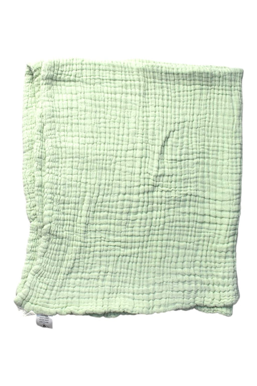 A Green Blankets from SUSUKOSHI  in size O/S for boy. (Front View)