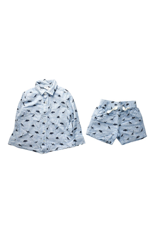 A Blue Shorts Sets from Seed in size 2T for boy. (Front View)