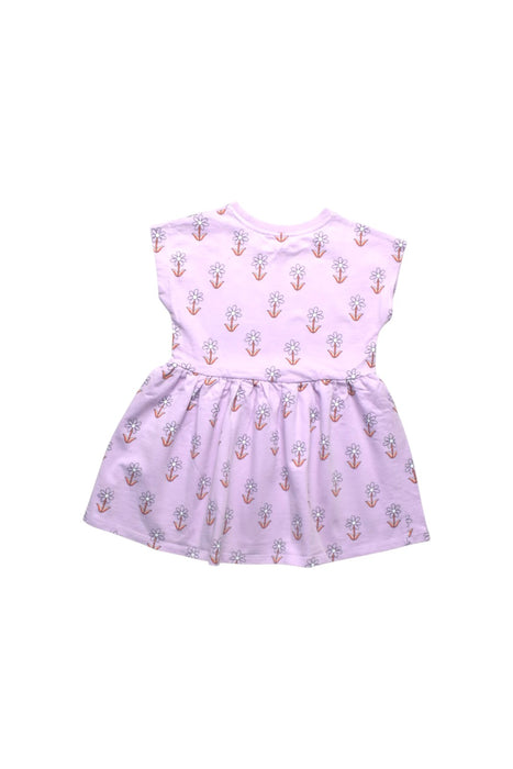 A Purple Short Sleeve Dresses from Seed in size 4T for girl. (Back View)