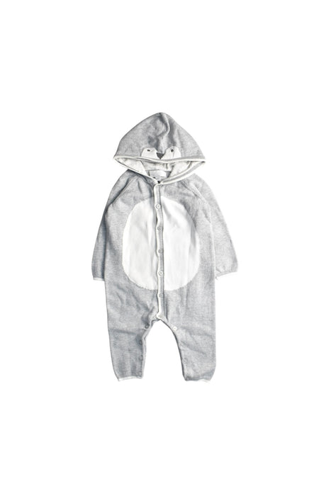 A Grey Onesies from The Little White Company in size 6-12M for girl. (Front View)