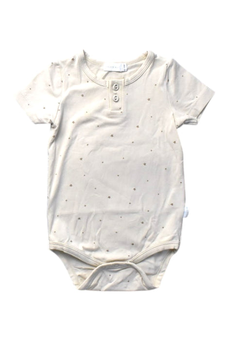 A Ivory Short Sleeve Bodysuits from Jamie Kay in size 6-12M for girl. (Front View)