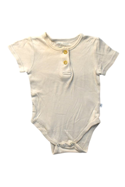 A Ivory Short Sleeve Bodysuits from Kays + Kins in size 0-3M for boy. (Front View)