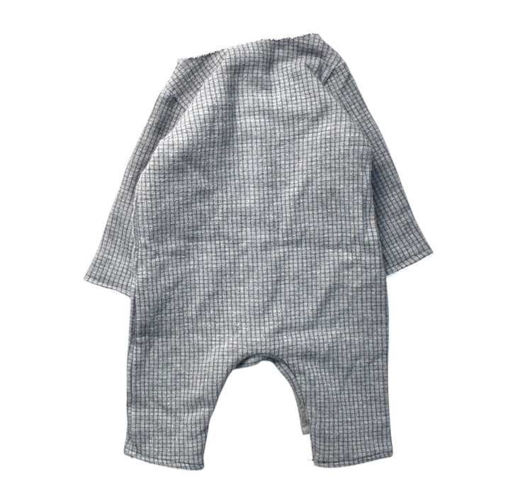 A Grey Long Sleeve Rompers from La Compagnie des Petits in size 3-6M for boy. (Back View)