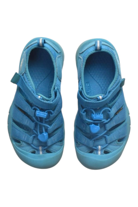 A Blue Sandals from Keen in size 9Y for boy. (Back View)