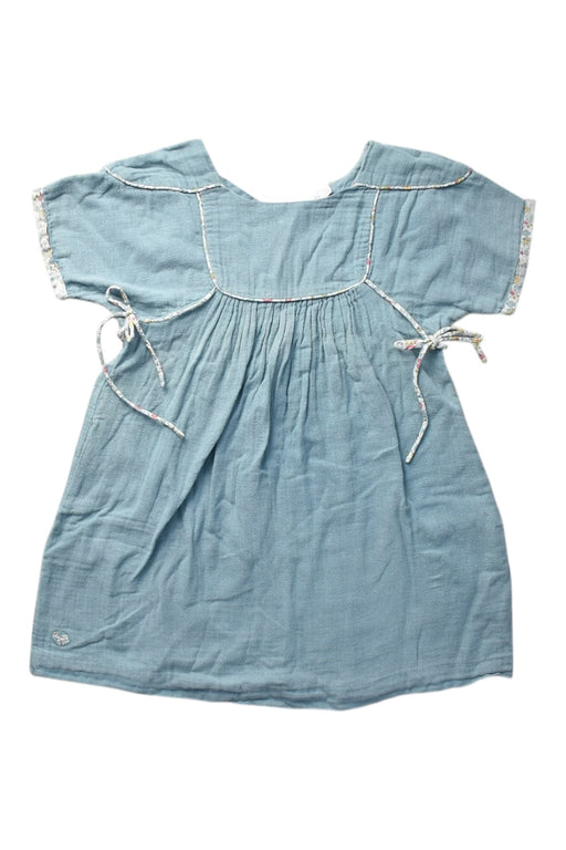 A Blue Short Sleeve Dresses from Chateau de Sable in size 4T for girl. (Front View)