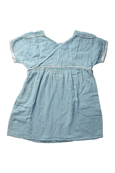 A Blue Short Sleeve Dresses from Chateau de Sable in size 4T for girl. (Back View)