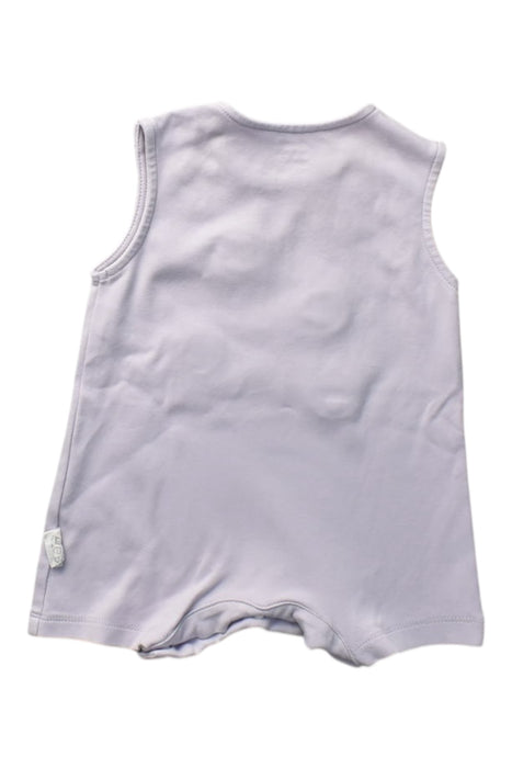 A White Sleeveless Rompers from Mimi Mono in size 3-6M for girl. (Back View)