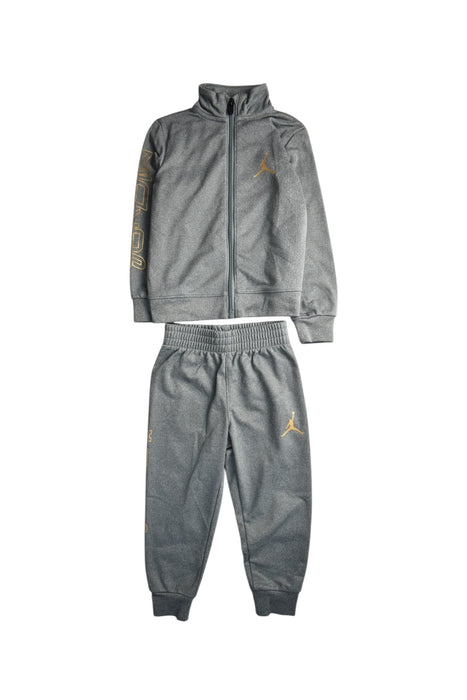 A Grey Pants Sets from Air Jordan in size 3T for boy. (Front View)