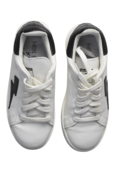 A White Sneakers from Neil Barrett Kids in size 9Y for boy. (Back View)