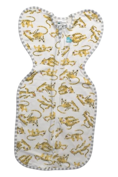 A White Swaddles from Love To Dream in size 0-3M for boy. (Front View)