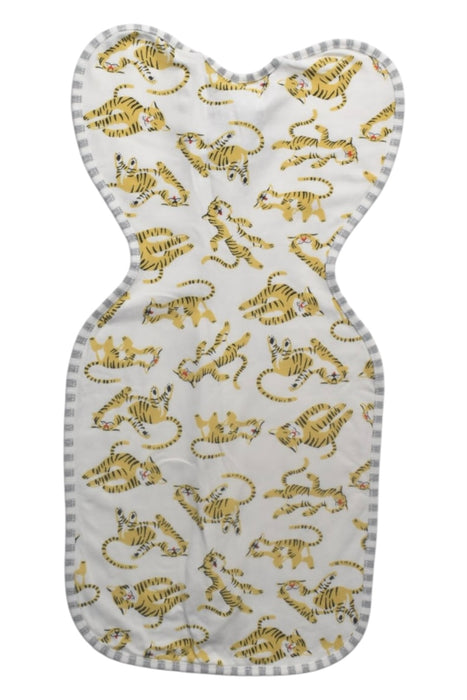 A White Swaddles from Love To Dream in size 0-3M for boy. (Back View)