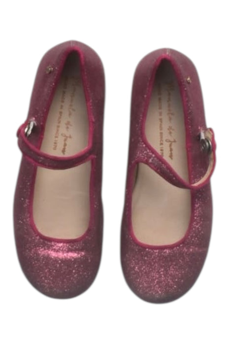 A Pink Flats from Manuela de Juan in size 5T for girl. (Back View)