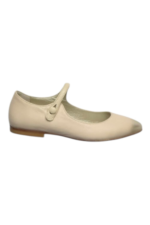 A Ivory Flats from Bonpoint in size 6T for girl. (Front View)