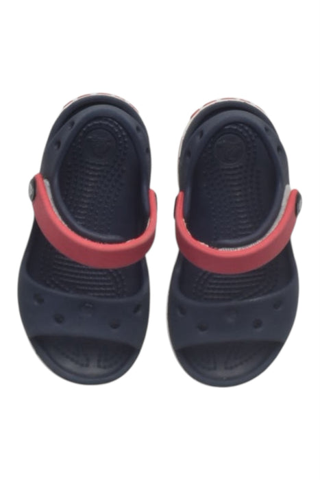 A Navy Sandals from Crocs in size 12-18M for boy. (Back View)