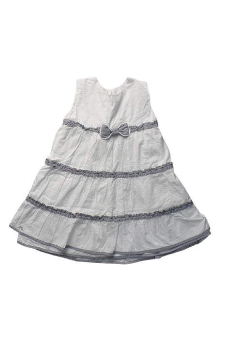 A White Sleeveless Dresses from Chateau de Sable in size 18-24M for girl. (Front View)