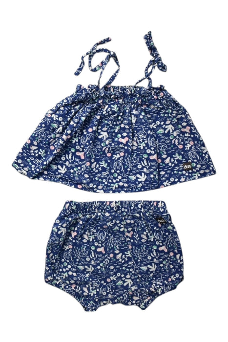 A Multicolour Shorts Sets from Tea in size 12-18M for girl. (Back View)