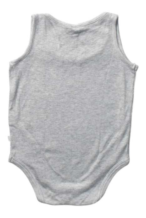 A Grey Sleeveless Bodysuits from Mori in size 6-12M for boy. (Back View)