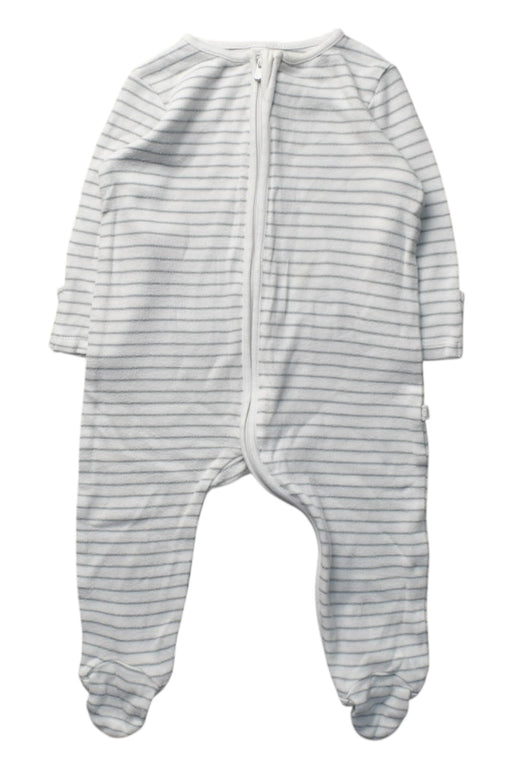A White Onesies from Mori in size 6-12M for boy. (Front View)