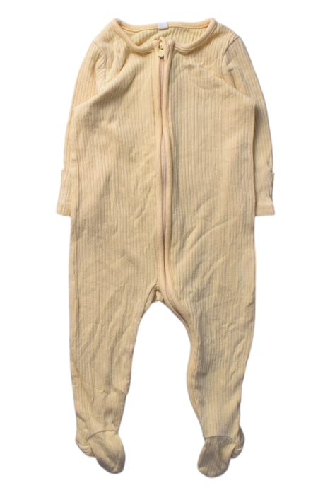 A Beige Onesies from Mori in size 3-6M for girl. (Front View)