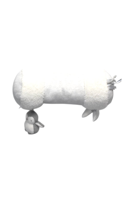 A White Pillow from Mamas & Papas in size O/S for boy. (Back View)