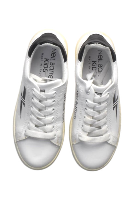 A White Sneakers from Neil Barrett Kids in size 9Y for boy. (Back View)