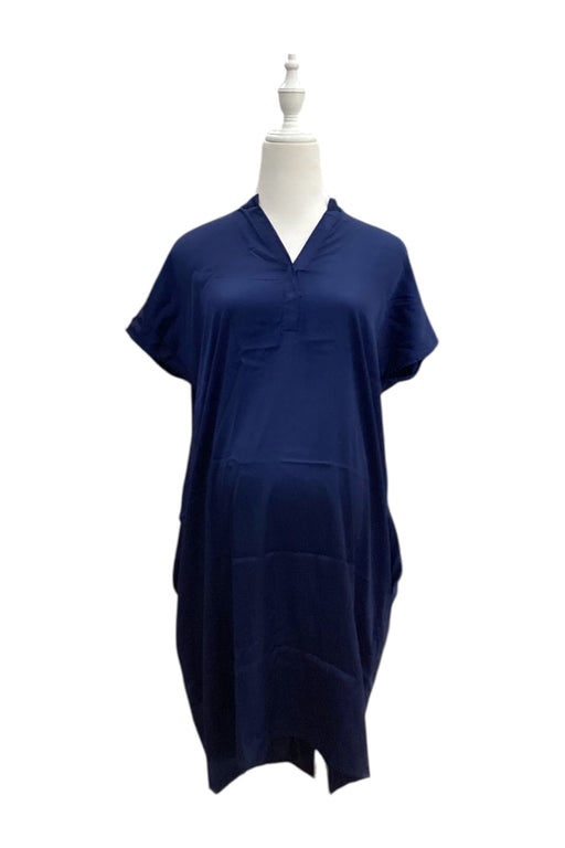 A Navy Short Sleeve Dresses from Mayarya in size Maternity-XS for maternity. (Front View)