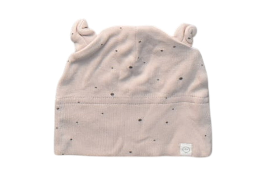 A Beige Beanies from Mori in size 0-3M for girl. (Front View)