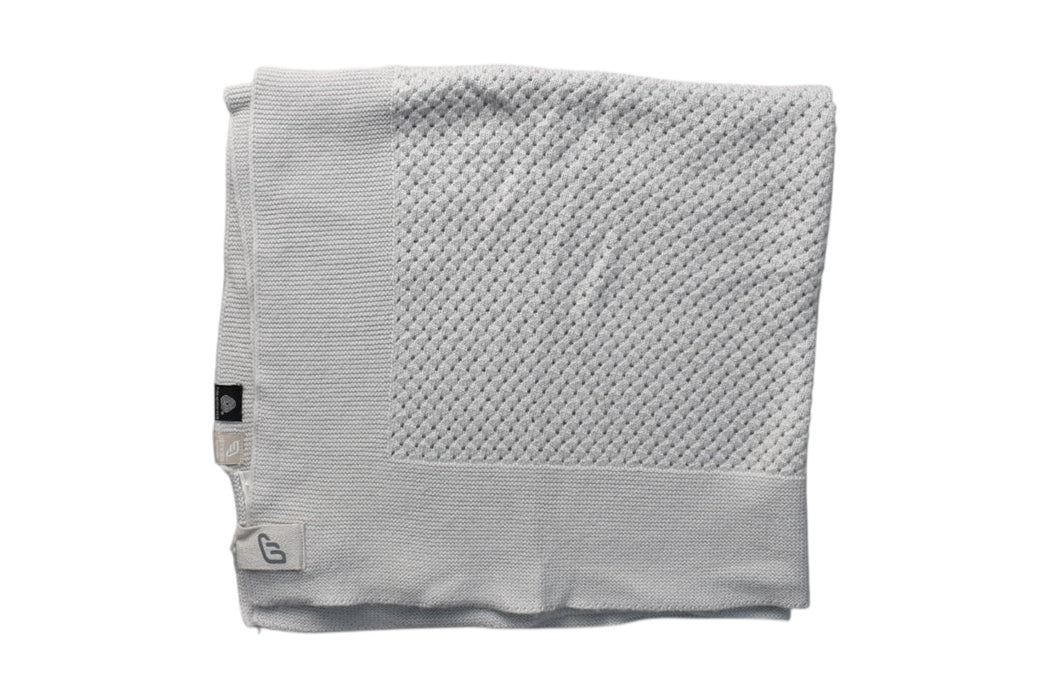 A Grey Blankets from Stokke in size O/S for boy. (Front View)