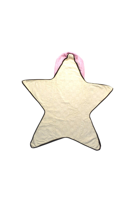 A Pink Towels from Gucci in size O/S for girl. (Back View)