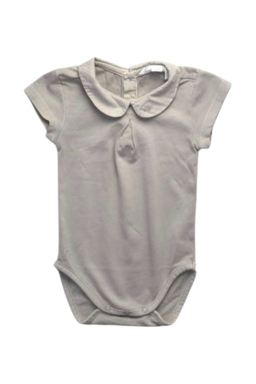 A Grey Short Sleeve Bodysuits from Chateau de Sable in size 3-6M for girl. (Front View)