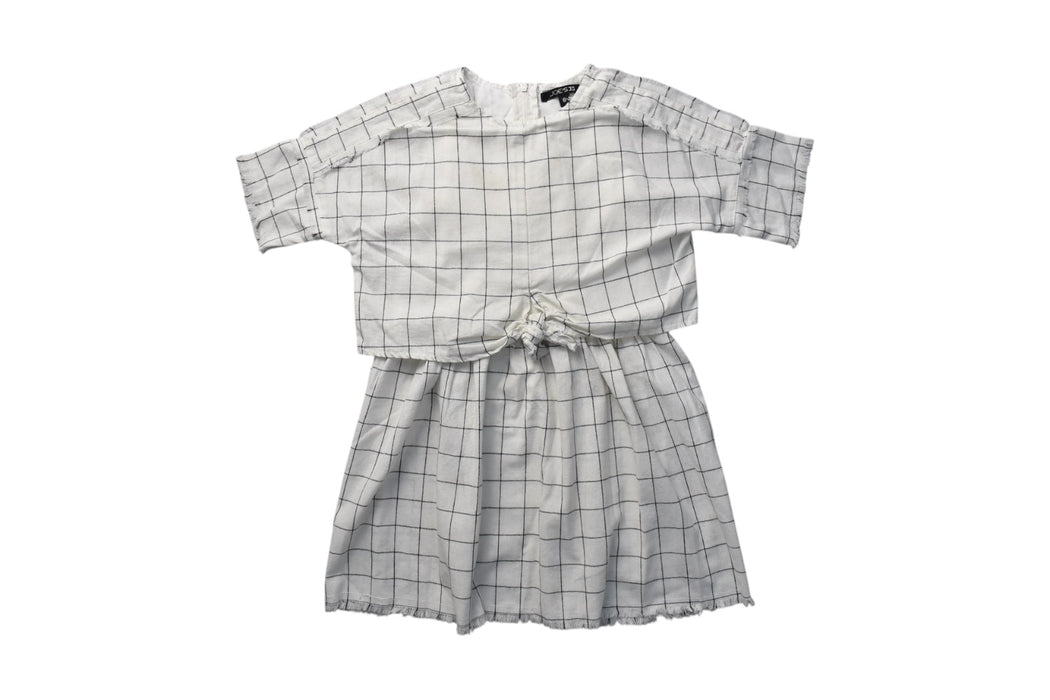 A White Short Sleeve Dresses from Joe's Jeans in size 6T for girl. (Front View)