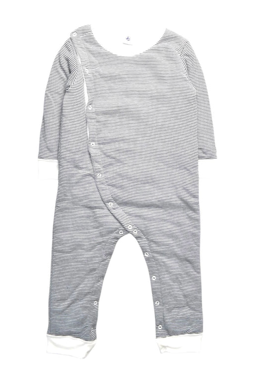 A Grey Onesies from Chateau de Sable in size 3T for girl. (Front View)