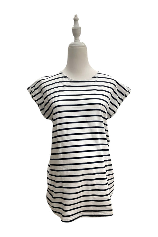 A White Short Sleeve T Shirts from Jojo Maman Bébé in size Maternity-M for maternity. (Front View)