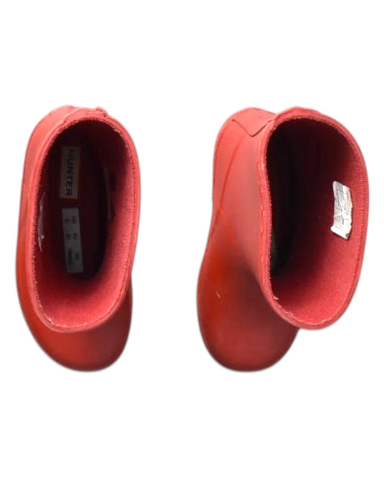 A Red Rain Boots from Hunter in size 18-24M for boy. (Back View)