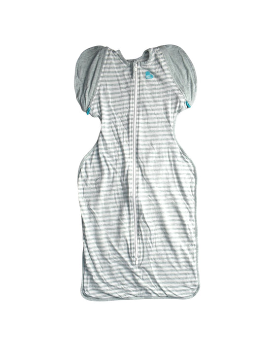 A Grey Swaddles from Love To Dream in size 6-12M for boy. (Front View)