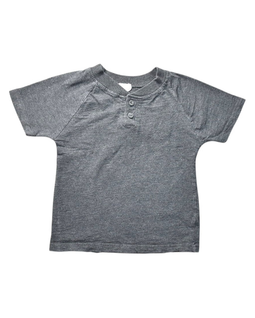 A Grey Short Sleeve T Shirts from Jamie Kay in size 2T for boy. (Front View)