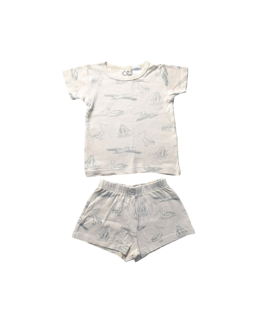A Ivory Shorts Sets from Wilson & Frenchy in size 2T for boy. (Front View)