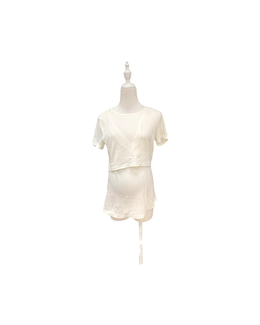 A White Short Sleeve Tops from Dear in size Maternity-S for maternity. (Front View)